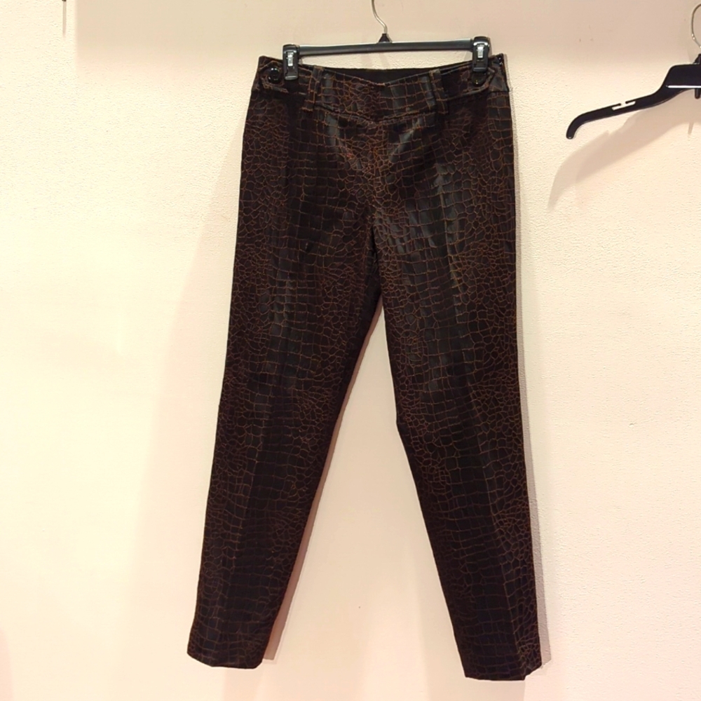 Carlisle side zip alligator pants. Vintage / retro. Very well kept! Size 14